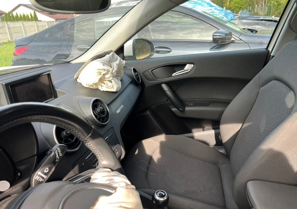 Audi A1 cena 22900 przebieg: 148000, rok produkcji 2015 z Warszawa małe 326